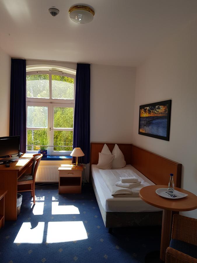 Hotel Havenhaus Бремен Экстерьер фото